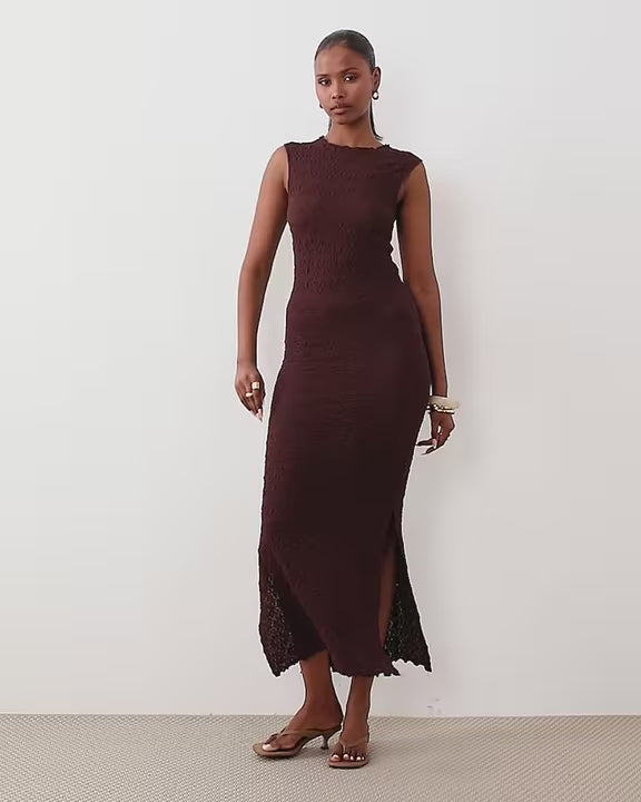 Textured knit midi dress in brown